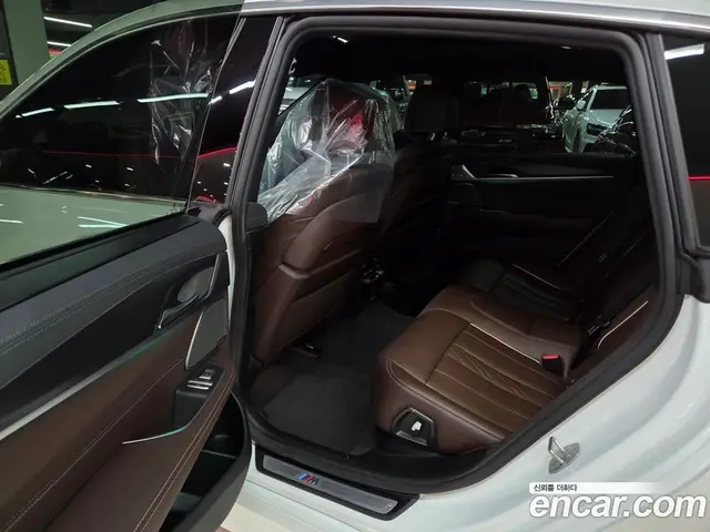 BMW 6 серия 2024 2.0 автомат (гидро), миниатюра 9