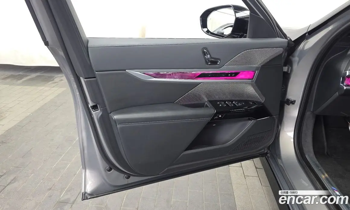 BMW 7 серия 2022 3.0 автомат (гидро), фото 14