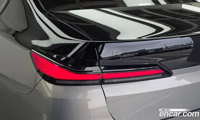 BMW 7 серия 2022 3.0 автомат (гидро), миниатюра 9
