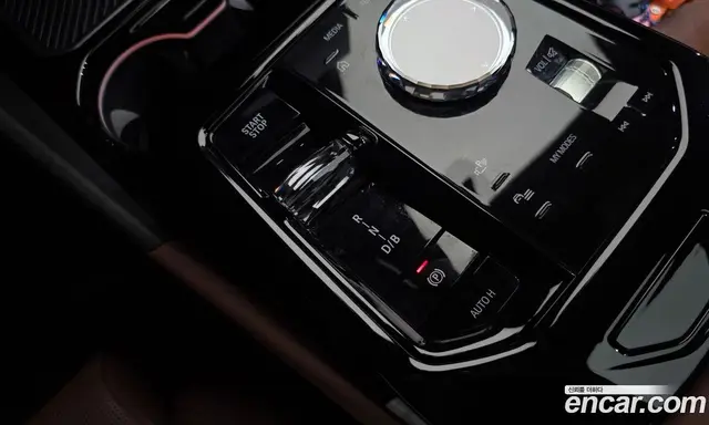 BMW i5 2025 0.2 автомат (гидро), миниатюра 11