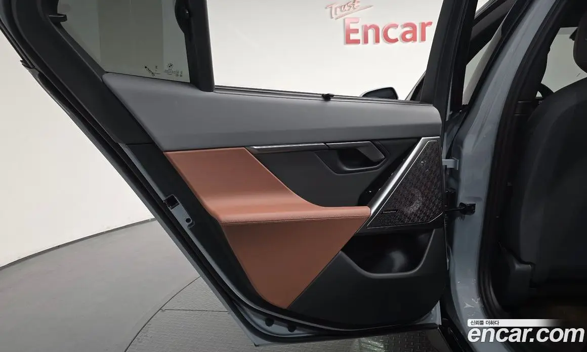 BMW i5 2025 0.2 автомат (гидро), фото 14