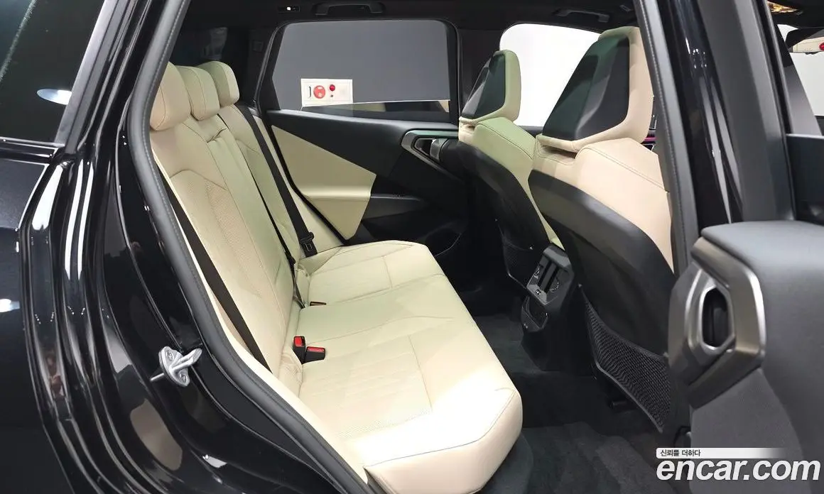 BMW X3 2025 2.0 автомат (гидро), фото 18