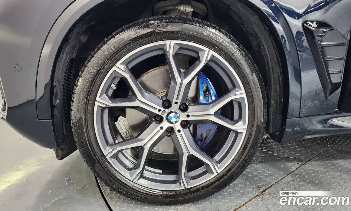 BMW X5 2025 3.0 автомат (гидро), фото 5