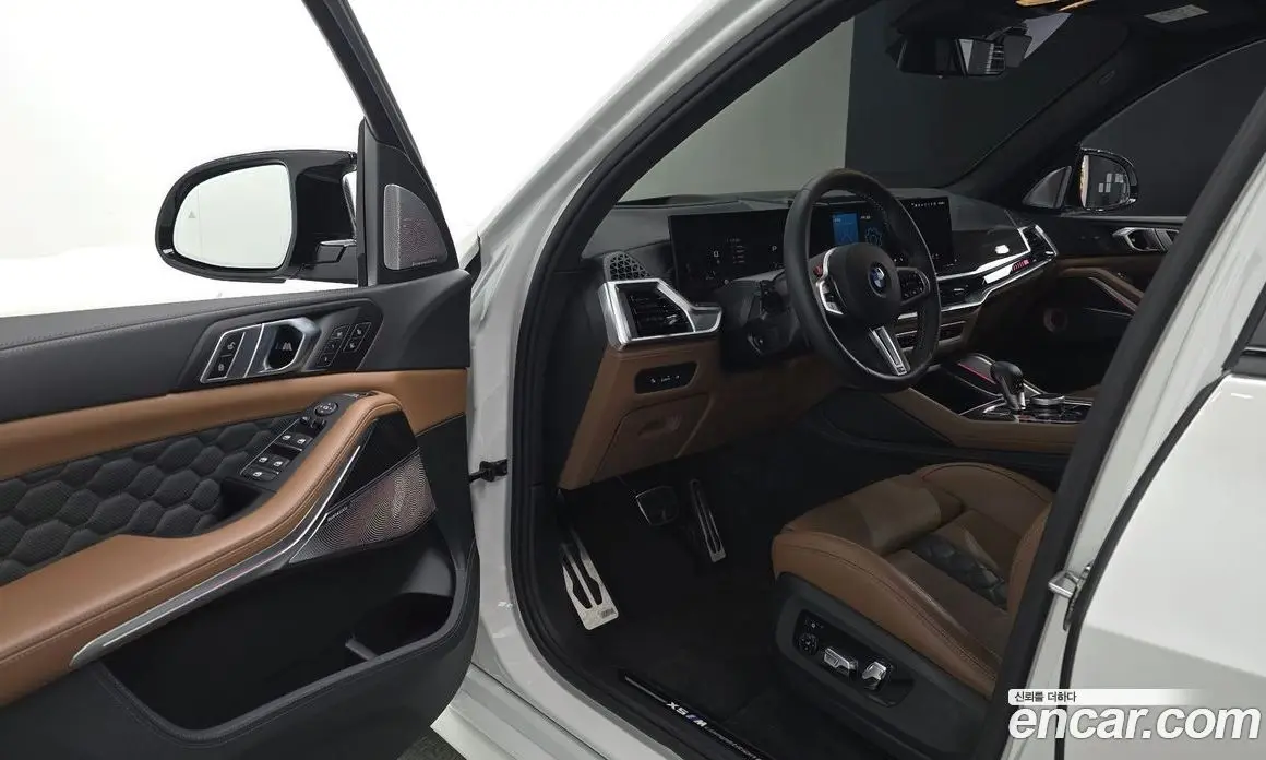 BMW X5M 2025 4.4 автомат (гидро), фото 13