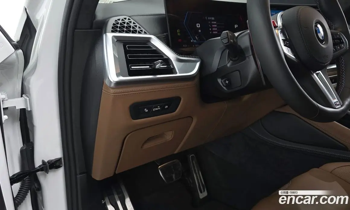 BMW X5M 2025 4.4 автомат (гидро), фото 19