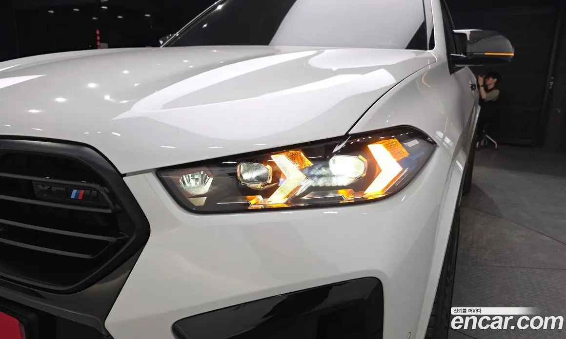 BMW X5M 2025 4.4 автомат (гидро), фото 8