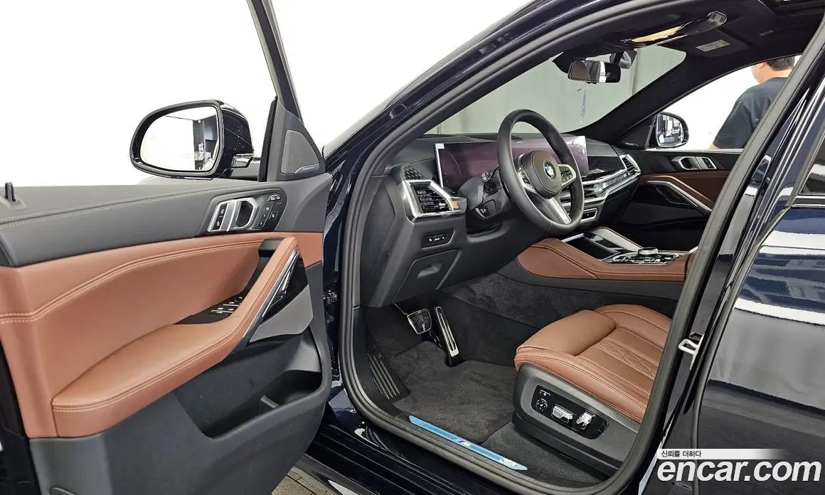BMW X6 2025 3.0 автомат (гидро), фото 13