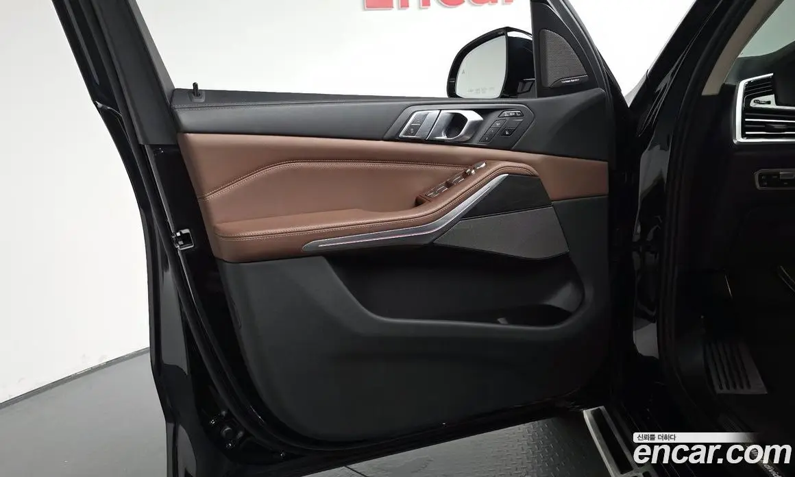 BMW X7 2021 3.0 автомат (гидро), фото 13
