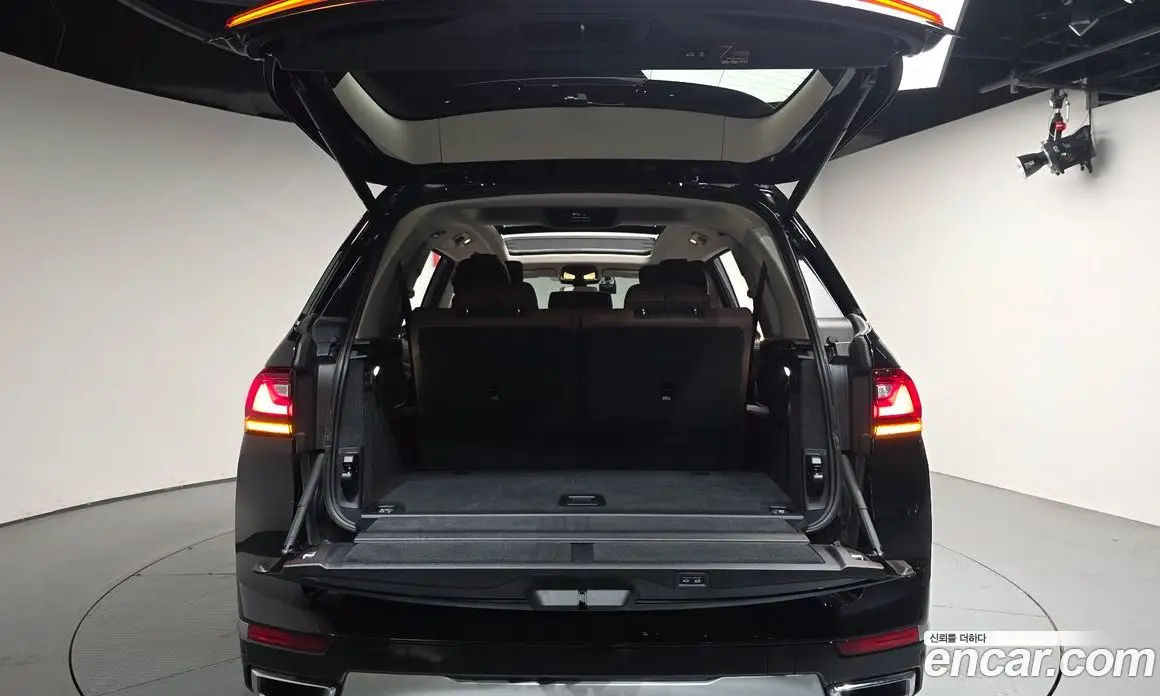 BMW X7 2021 3.0 автомат (гидро), фото 25