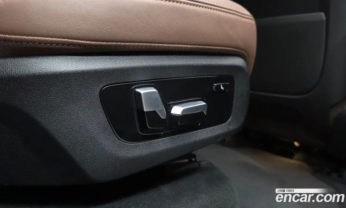 BMW X7 2021 3.0 автомат (гидро), фото 30