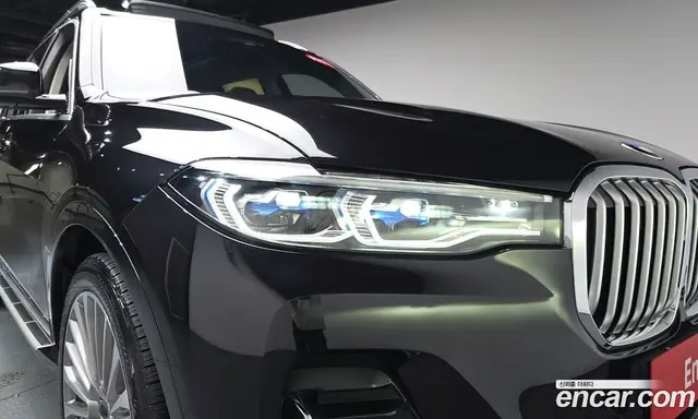 BMW X7 2021 3.0 автомат (гидро), миниатюра 7