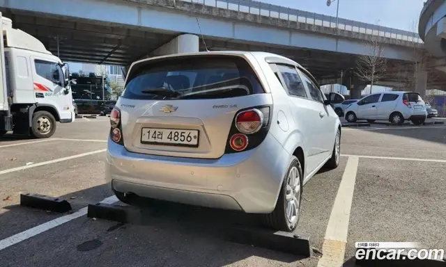 Chevrolet Aveo 2011 1.6 автомат (гидро), миниатюра 4