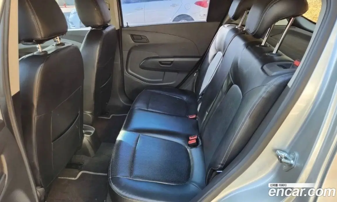 Chevrolet Aveo 2011 1.6 автомат (гидро), фото 10
