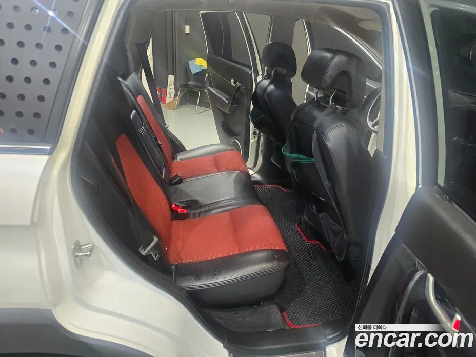 Chevrolet Captiva 2013 2.0 автомат (гидро), фото 14 Chevrolet Captiva 2013 2.0 автомат (гидро), фото 14