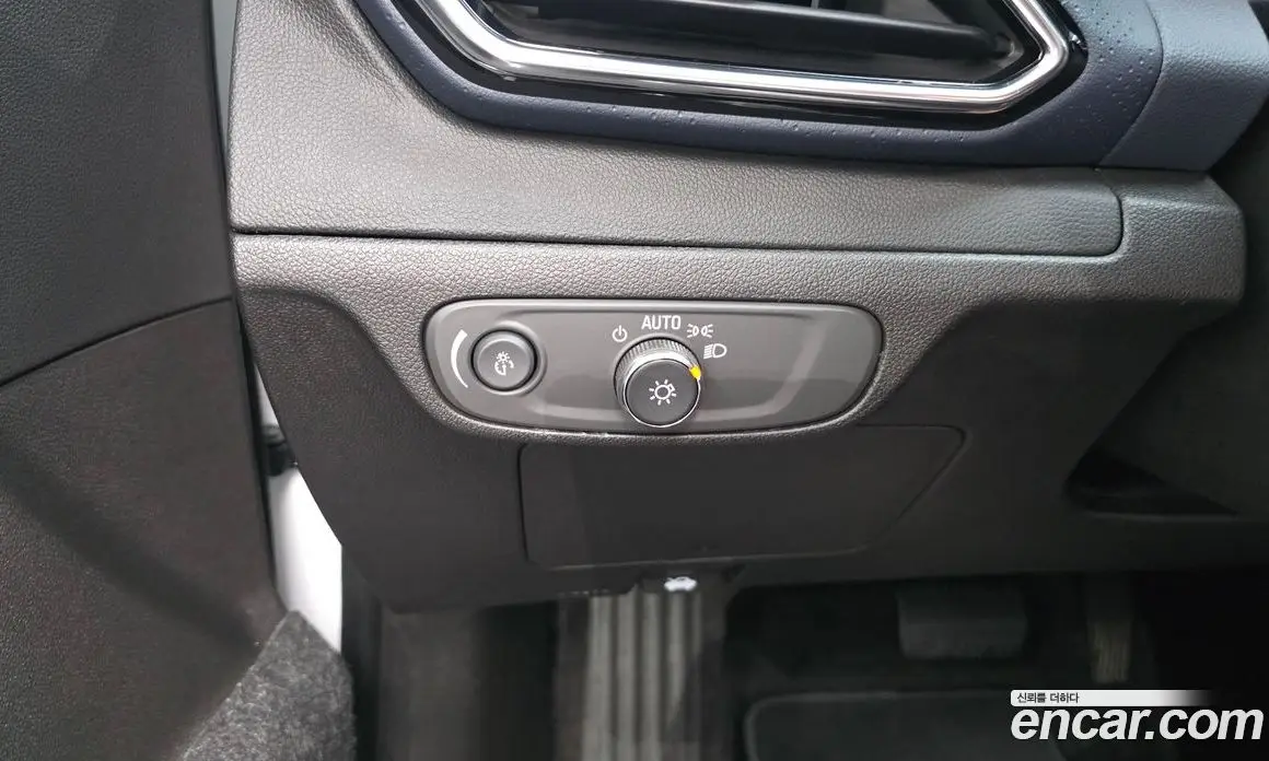 Chevrolet 볼트 EUV 2023 0.2 автомат (гидро), фото 18