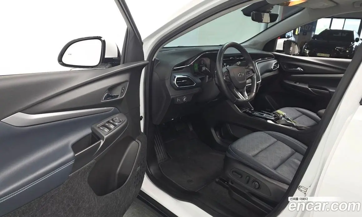 Chevrolet 볼트 EUV 2023 0.2 автомат (гидро), фото 10