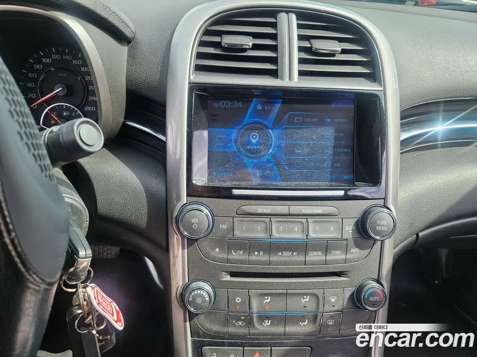 Chevrolet Malibu 2015 2.0 автомат (гидро), фото 9