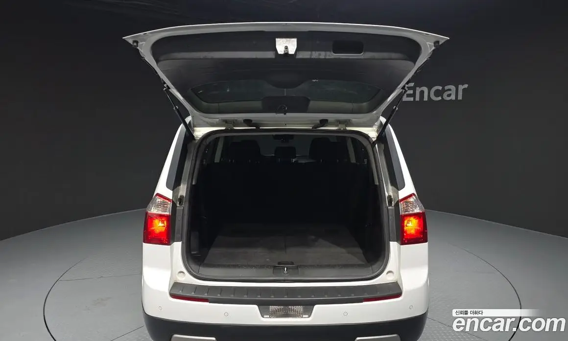 Chevrolet Orlando 2012 2.0 автомат (гидро), фото 20