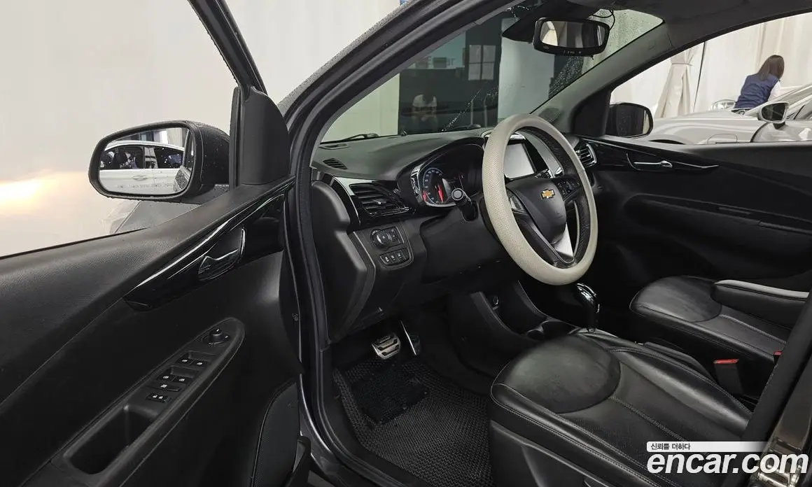Chevrolet Spark 2015 1.0 автомат (гидро), фото 10