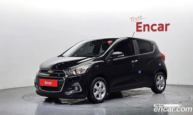 Chevrolet Spark 2016 1.0 автомат (гидро), миниатюра 1