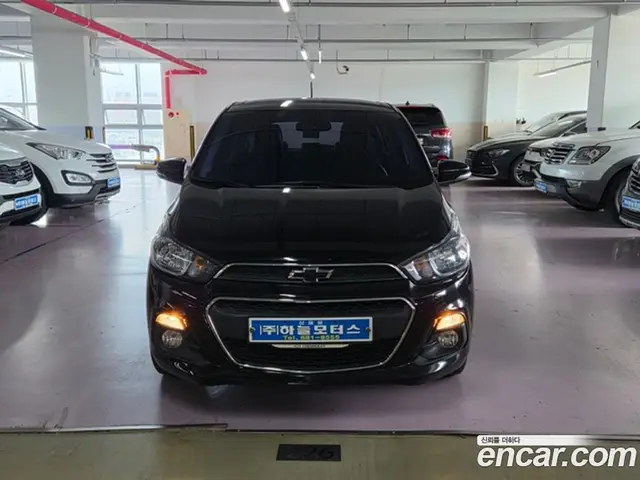 Chevrolet Spark 2017 1.0 автомат (гидро), миниатюра 2