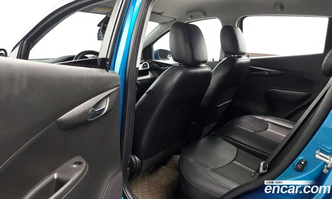 Chevrolet Spark 2019 1.0 автомат (гидро), фото 11