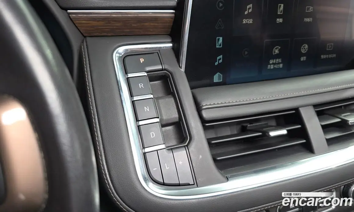 Chevrolet Tahoe 2023 6.2 автомат (гидро), фото 12
