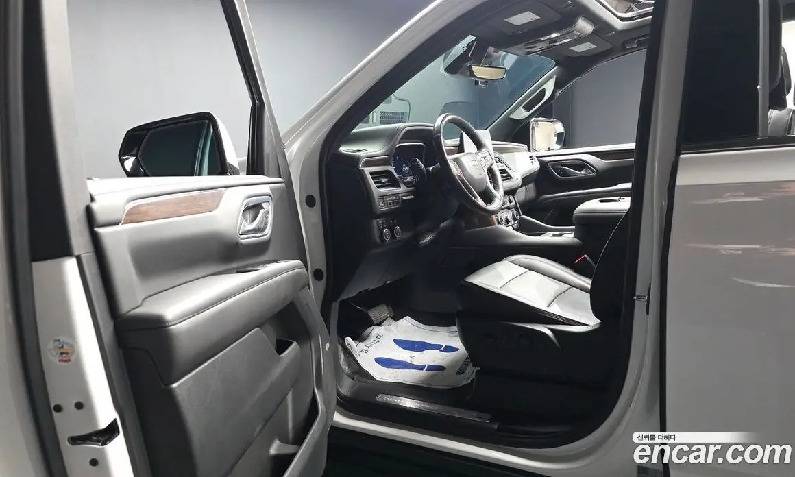 Chevrolet Tahoe 2023 6.2 автомат (гидро), фото 13