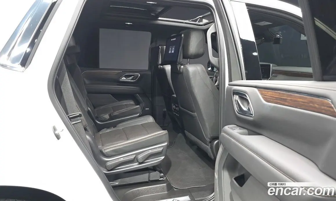 Chevrolet Tahoe 2023 6.2 автомат (гидро), фото 18