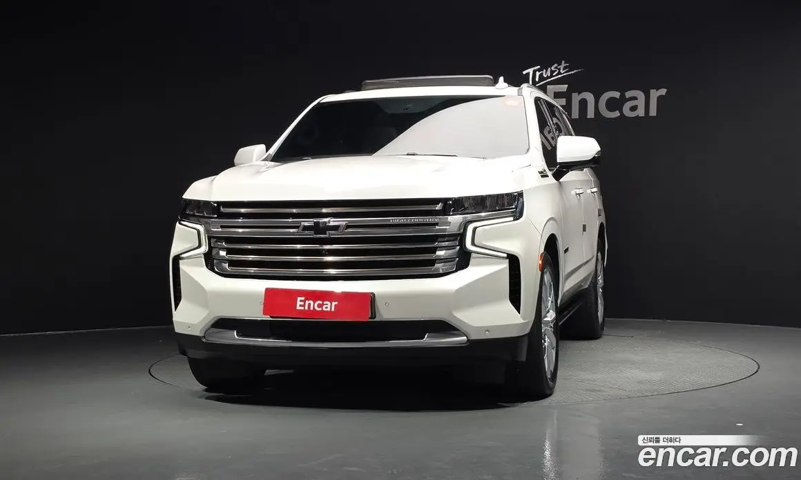 Chevrolet Tahoe 2023 6.2 автомат (гидро), фото 3