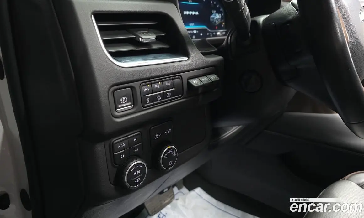 Chevrolet Tahoe 2023 6.2 автомат (гидро), фото 29