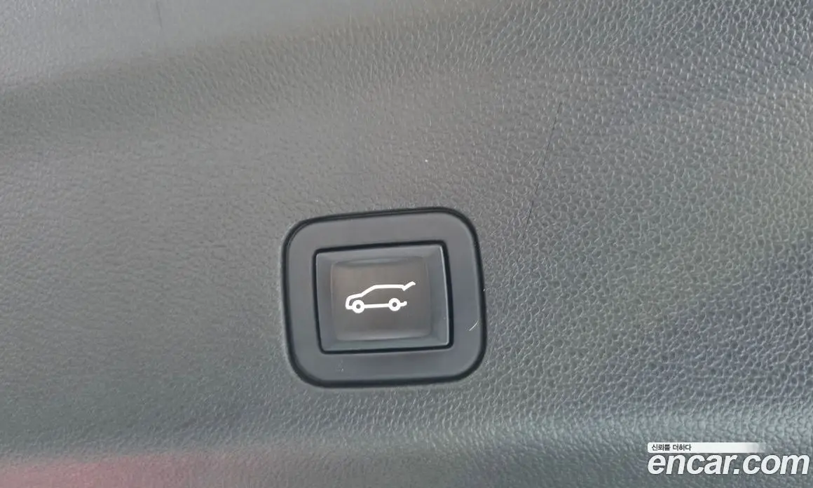 Chevrolet Tahoe 2023 6.2 автомат (гидро), фото 37