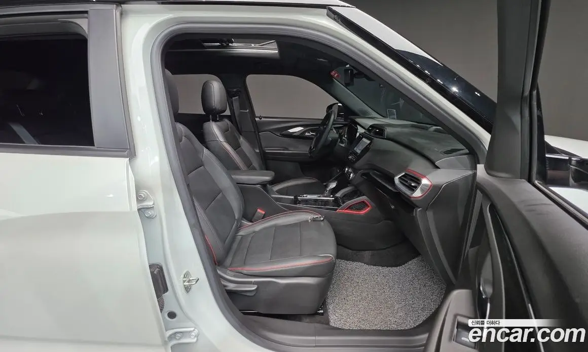 Chevrolet TrailBlazer 2023 1.3 автомат (гидро), фото 13