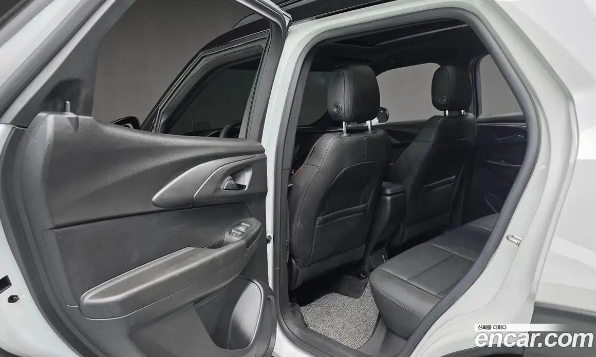 Chevrolet TrailBlazer 2023 1.3 автомат (гидро), фото 32