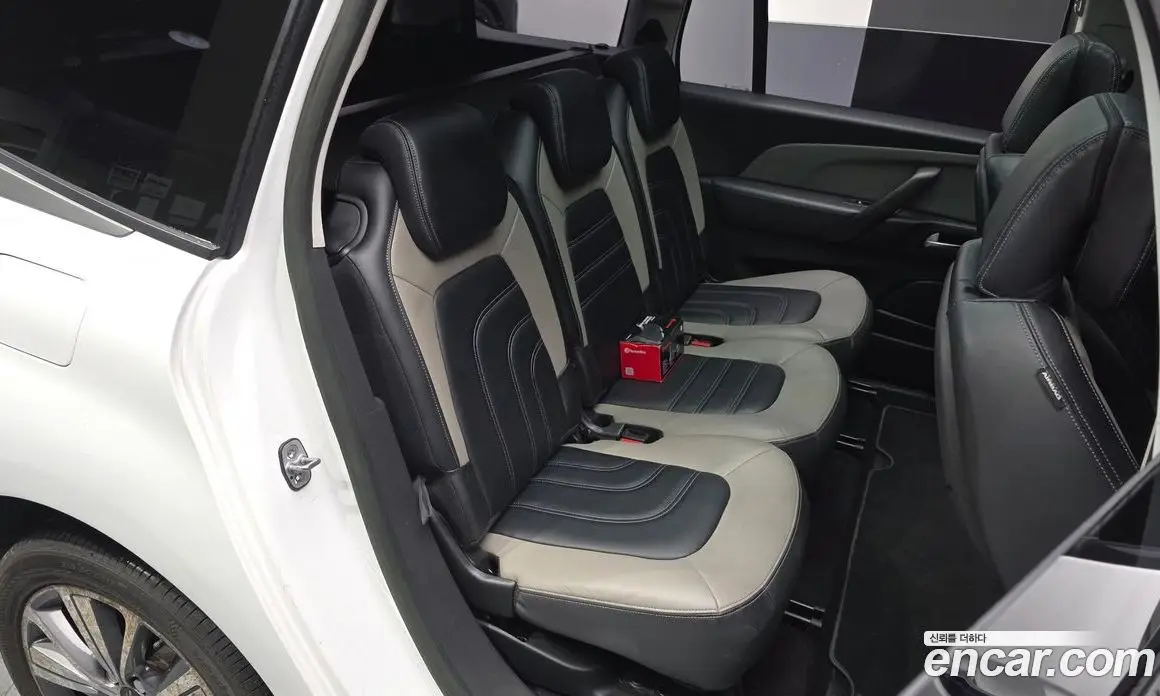 Citroen C4 Picasso 2015 2.0 автомат (гидро), фото 12
