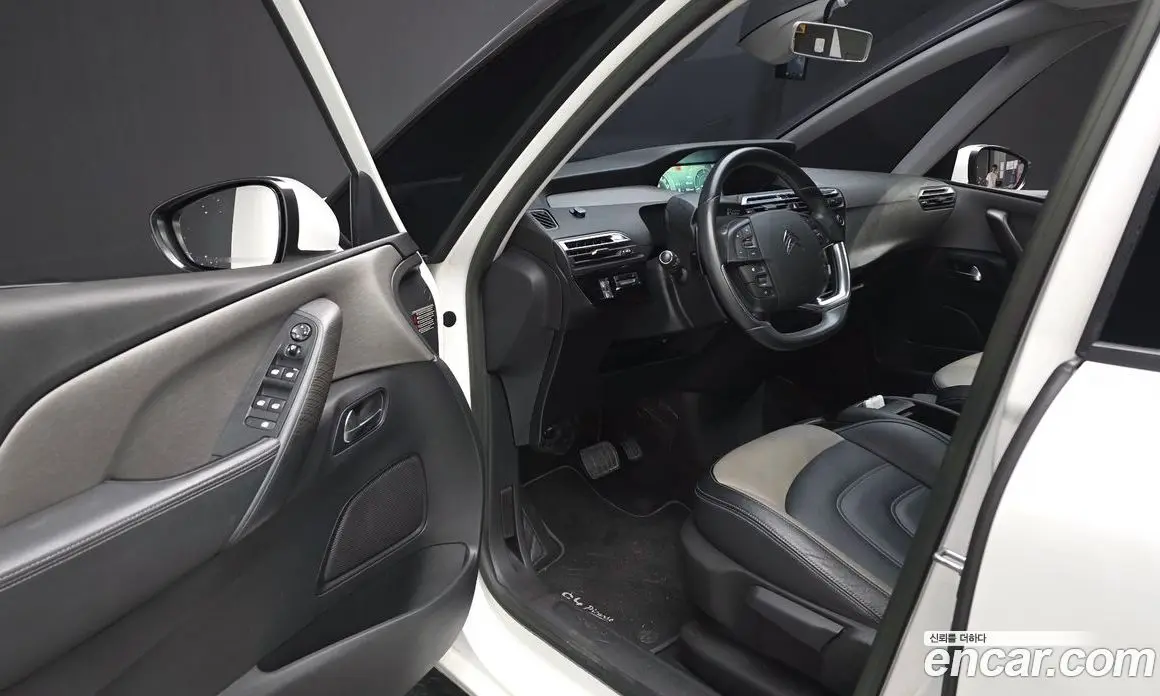 Citroen C4 Picasso 2015 2.0 автомат (гидро), фото 10
