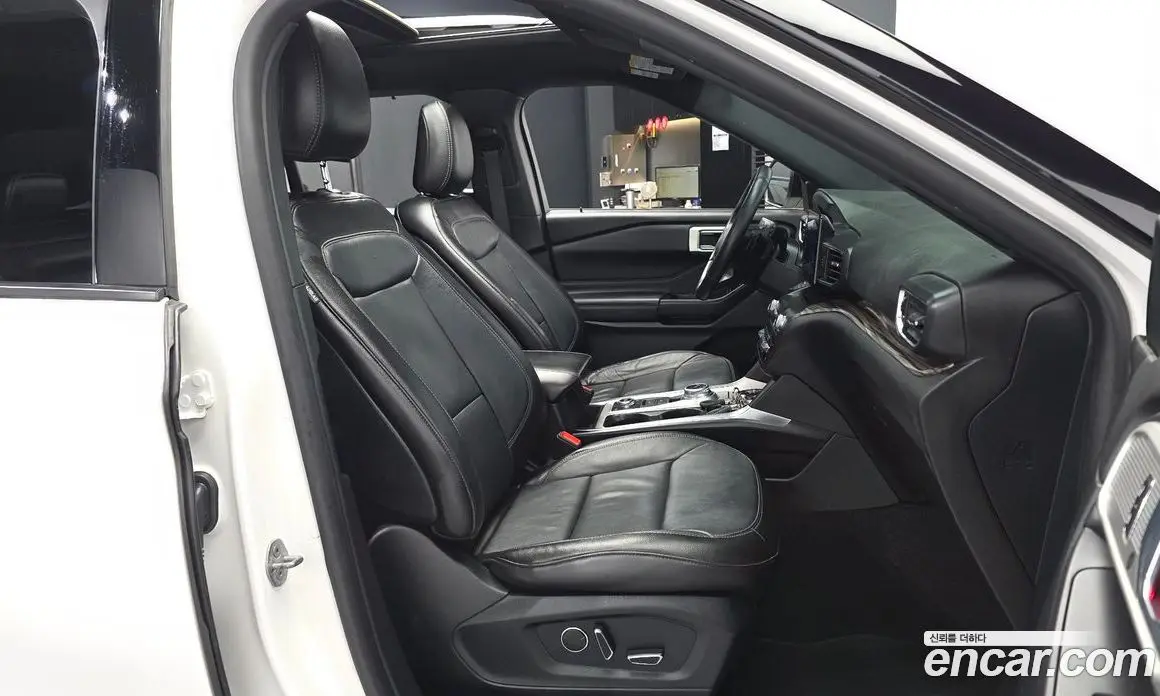 Ford Explorer 2020 2.3 автомат (гидро), фото 17