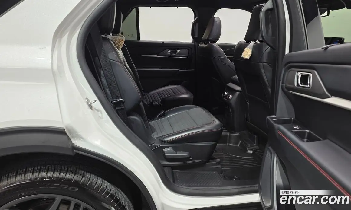 Ford Explorer 2025 2.3 автомат (гидро), фото 17