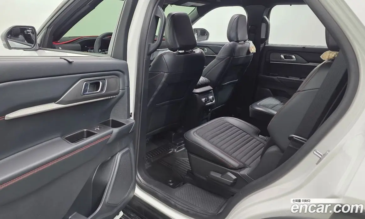 Ford Explorer 2025 2.3 автомат (гидро), фото 18