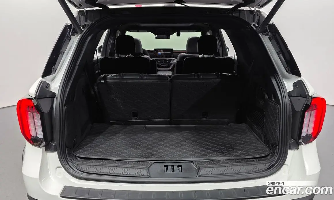 Ford Explorer 2025 2.3 автомат (гидро), фото 24