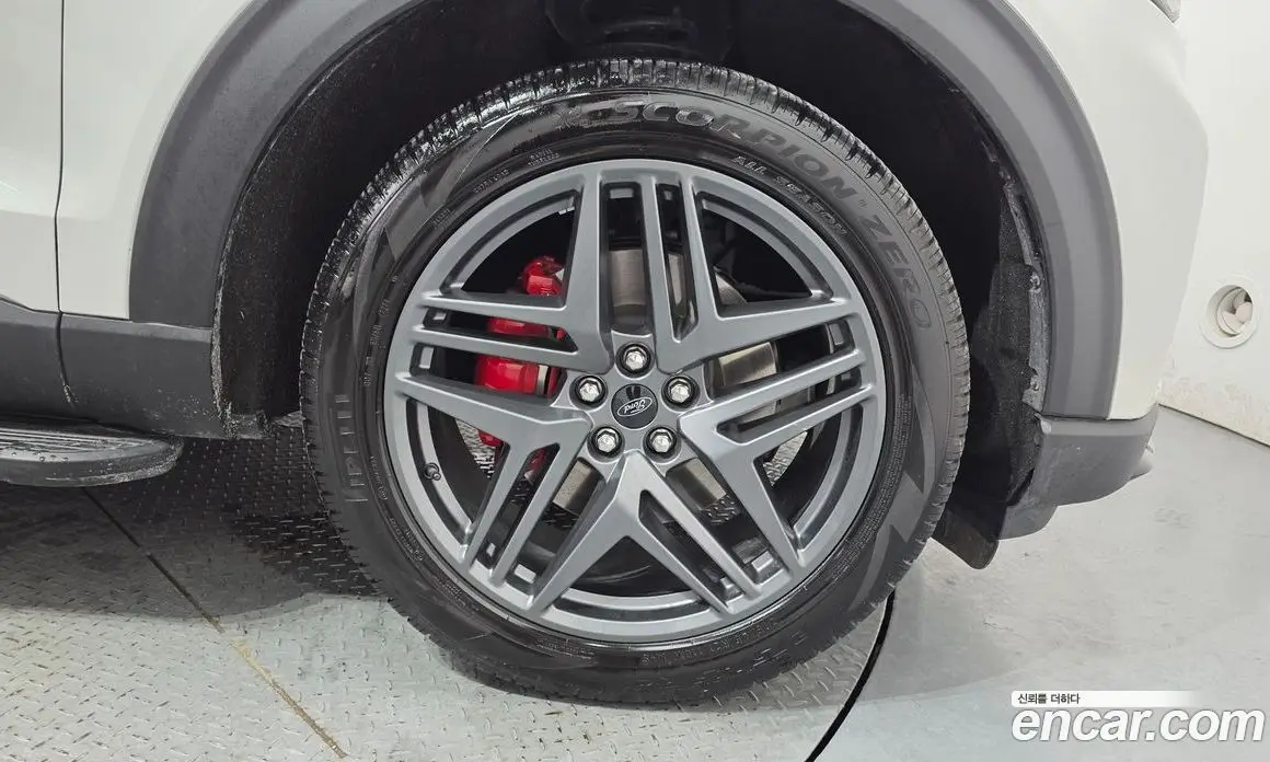 Ford Explorer 2025 2.3 автомат (гидро), фото 7