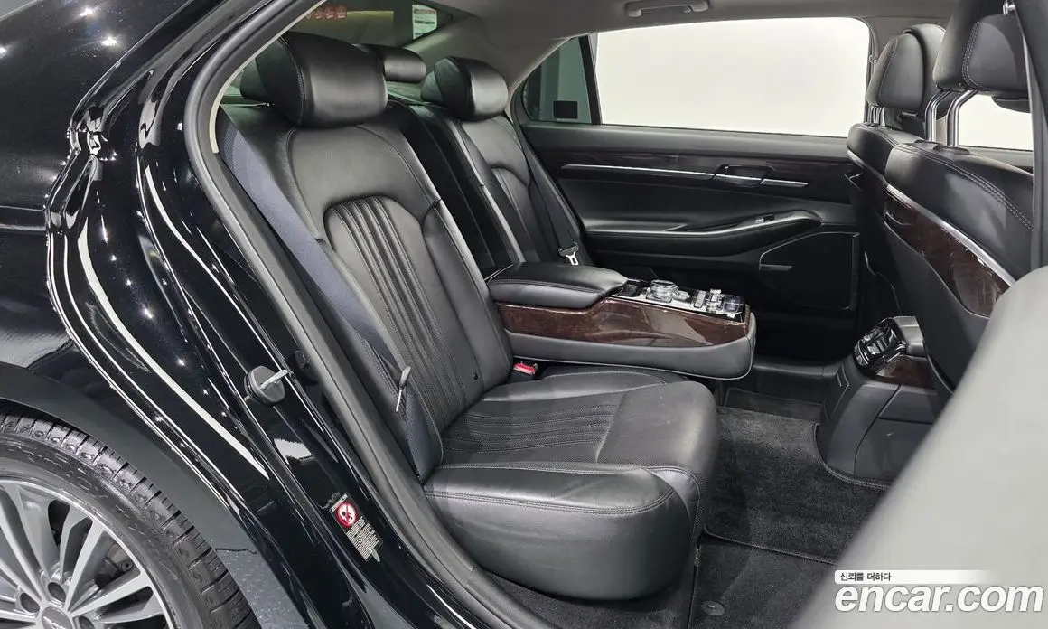 Genesis EQ900 2016 3.8 автомат (гидро), фото 18