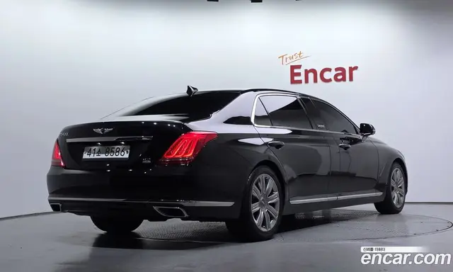 Genesis EQ900 2018 5.0 автомат (гидро), миниатюра 2