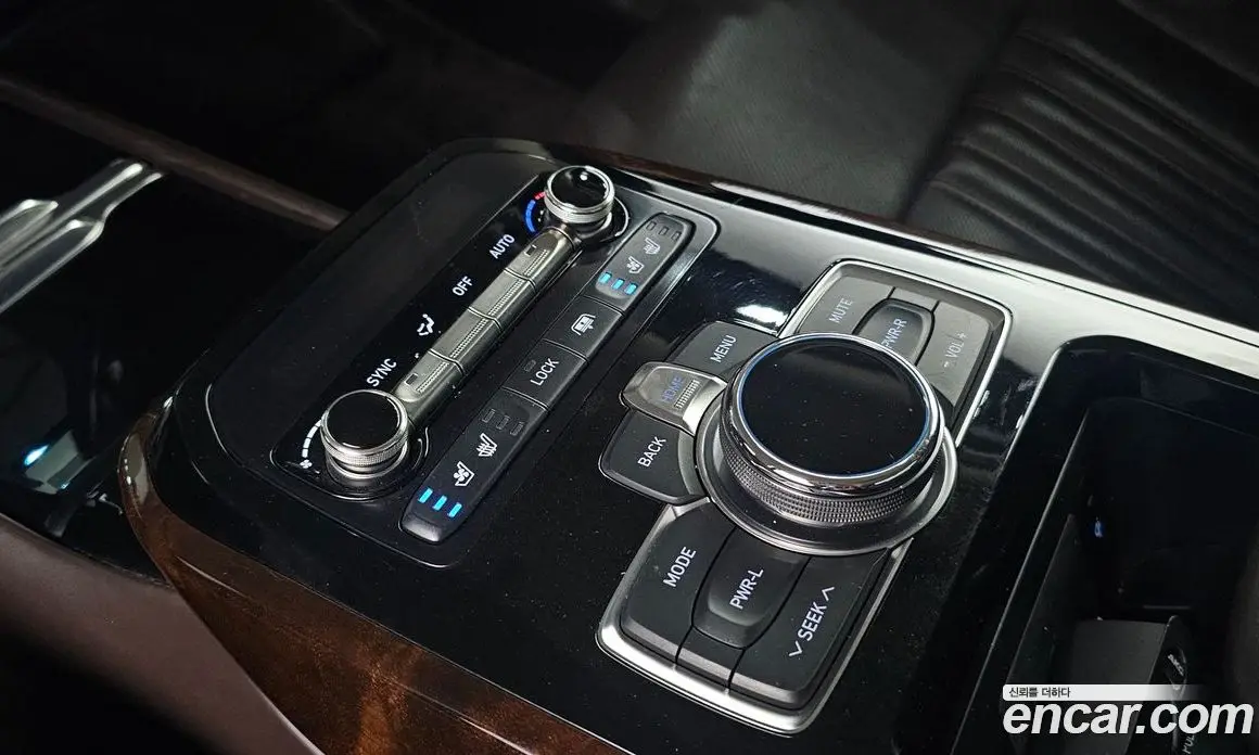 Genesis EQ900 2018 5.0 автомат (гидро), фото 19