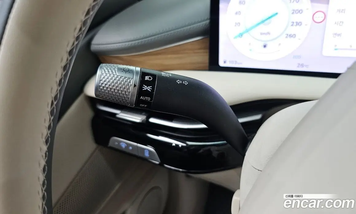 Genesis G80 2024 2.5 автомат (гидро), фото 20