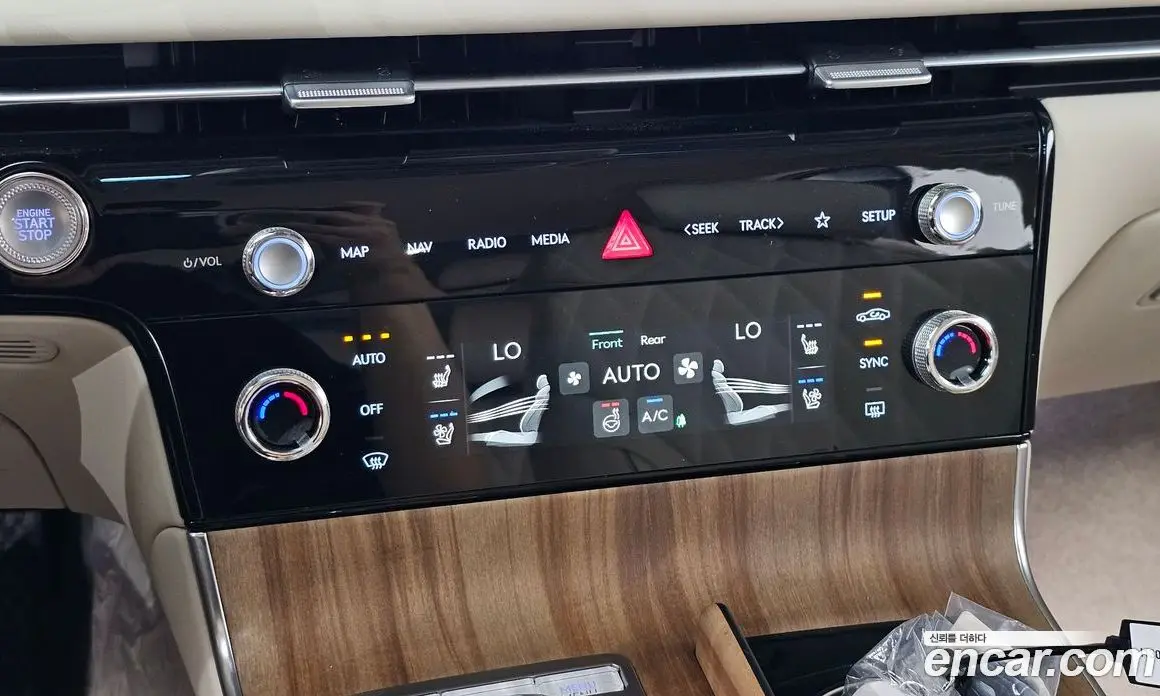 Genesis G80 2024 2.5 автомат (гидро), фото 25