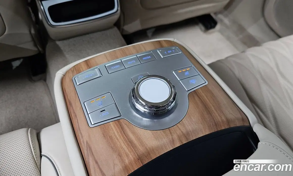 Genesis G80 2024 2.5 автомат (гидро), фото 26