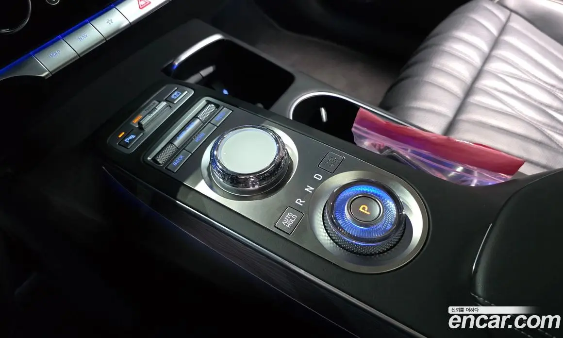 Genesis GV70 2021 3.5 автомат (гидро), фото 12