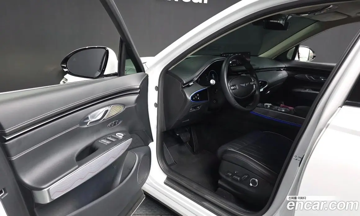 Genesis GV70 2021 3.5 автомат (гидро), фото 13