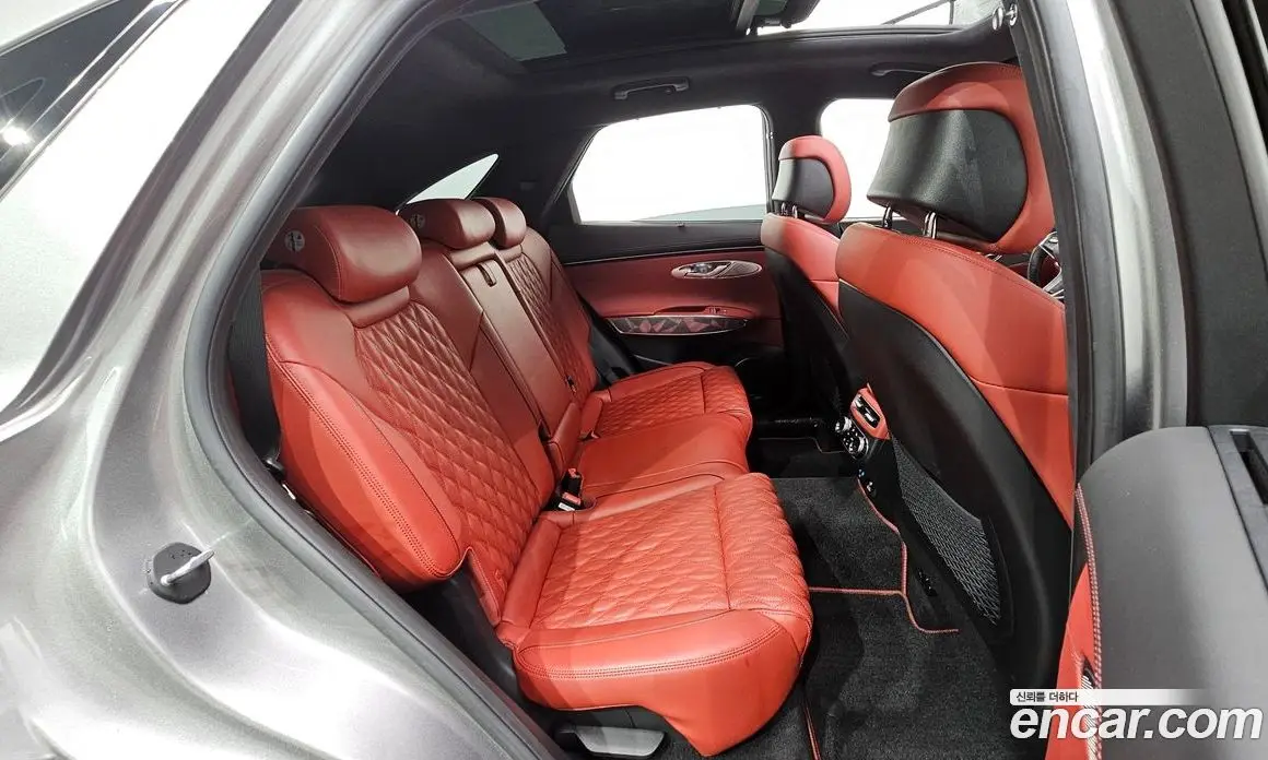 Genesis GV70 2021 2.2 автомат (гидро), фото 17